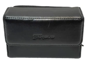 Targus Digital Camera Case with Compartments for Memory Cards 4.25 x 2.75 x 2.25 - Picture 1 of 6