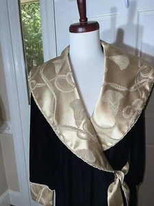 Robe Raza vintage 1970s elegant Black & Gold  Glamorous Perfect Gorgeous - Picture 1 of 6