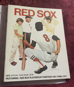 1972 Boston Red Sox MLB Yearbook - Yaz / Tiant / Fisk - Very Nice !!