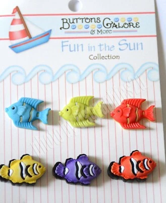 Exotic Fish / Buttons Galore 3D Fun in the Sun Shank Buttons / Angel Fish - Image 1 of 4