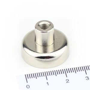 10 PINZAS PLANAS NEODIMIO IMANES DE OLLA D25x8 MM CON M5 ROSCA INTERIOR HOCICO 20KG - Imagen 1 de 4