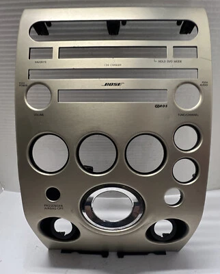 Infiniti QX56 2004-2005 radio calentador aire acondicionado control de temperatura cubierta bisel moldura OEM Foto 1 de 4