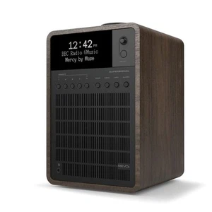 Revo SuperSignal Retro Walnut Tabletop Radio w/ Bluetooth 13.5x21cm Walnut Black - Picture 1 of 3