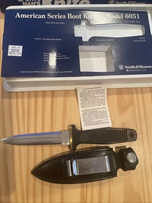 Vintage SMITH & WESSON 6051 Boot Knife NOS 1980s New w Sheath Display & Sleeve - Image 1 of 4