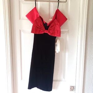 VINTAGE JESSICA MCCLINTOCK GUNNE SAX VELVET DRESS SZ. 7/8 NWT - Picture 1 of 4