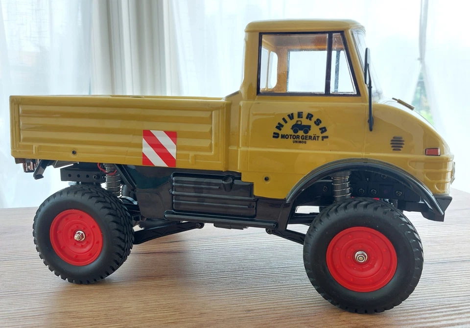 TAMIYA UNIMOG 406 serie U900 1/10 4WD - CHASSIS CC-02 - Immagine 1 di 4