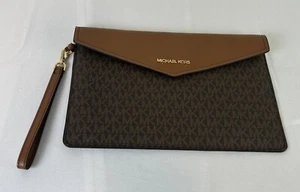 Michael Kors Wristlet Maisie Large Clutch Leather Canvas Logo Envelope Flap B17 - Picture 1 of 8
