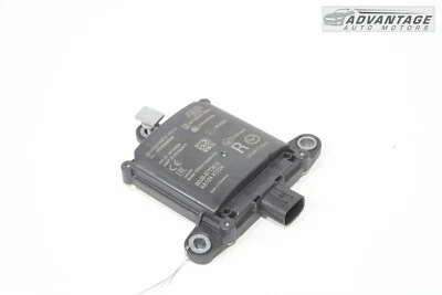 Módulo sensor radar punto ciego trasero izquierdo MAZDA 3 2019-2021 B0J967Y30B OEM Foto 1 de 4