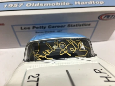 RICHARD PETTY AUTOGRAPHED DIECAST 1957 #42 PETTY ENGINEERING 1/24 OLDS WHITE BOX - Image 1 of 4