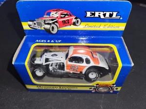 Coche diecast Jack Johnson #22 Modified Legends ERTL 1:64 - Imagen 1 de 6