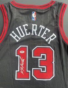 Kevin Huerter Signed Autographed Chicago Bulls Jersey Psa/Dna Coa - Picture 1 of 4