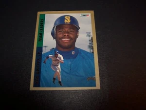 Tarjeta Fleer de Ken Griffey Jr #10 de 10 líderes de equipo - Imagen 1 de 2
