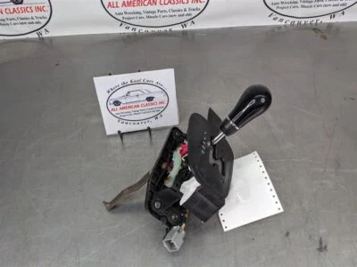 Selector de cambios de palanca de cambios Ford Thunderbird 2002-05 con perilla negra Foto 1 de 4