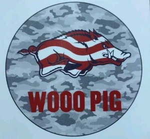 Arkansas Razorbacks 3" Round Camouflage Sticker - Picture 1 of 1