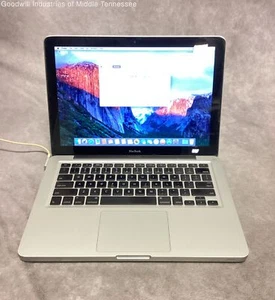 Apple MacBook 13" Laptop Computer Core 2 Duo 2.4Ghz 4GB RAM 250GB - Picture 1 of 11