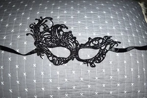 Lace Sexy Fantasy Eye Mask Ball Masquerade Cosplay Costume Party Carnival #6 - Picture 1 of 2