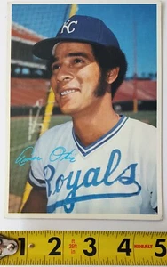 5" X 7" 1980 TOPPS Baseball MLB Card AMOS OTIS Kansas City ROYALS Outfield - Foto 1 di 2