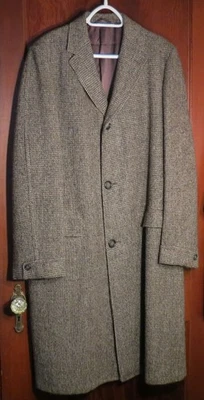 Vtg. HARRIS TWEED Handsome MENS Brown HERRINGBONE Dress JACKET~OVERCOAT Size XL? - Image 1 of 4