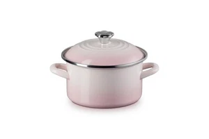 Le Creuset Enamel Pot EOS Casserole 18 cm Shell Pink - Picture 1 of 6
