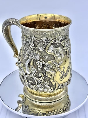 Замечательная позолоченная винная штайн Тиффани из чистого серебра, сатиры и бахус - Изображение 1 из 4