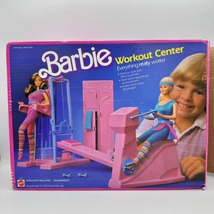 VINTAGE 1984 BARBIE WORKOUT CENTER GYM # 7975 - Picture 1 of 18