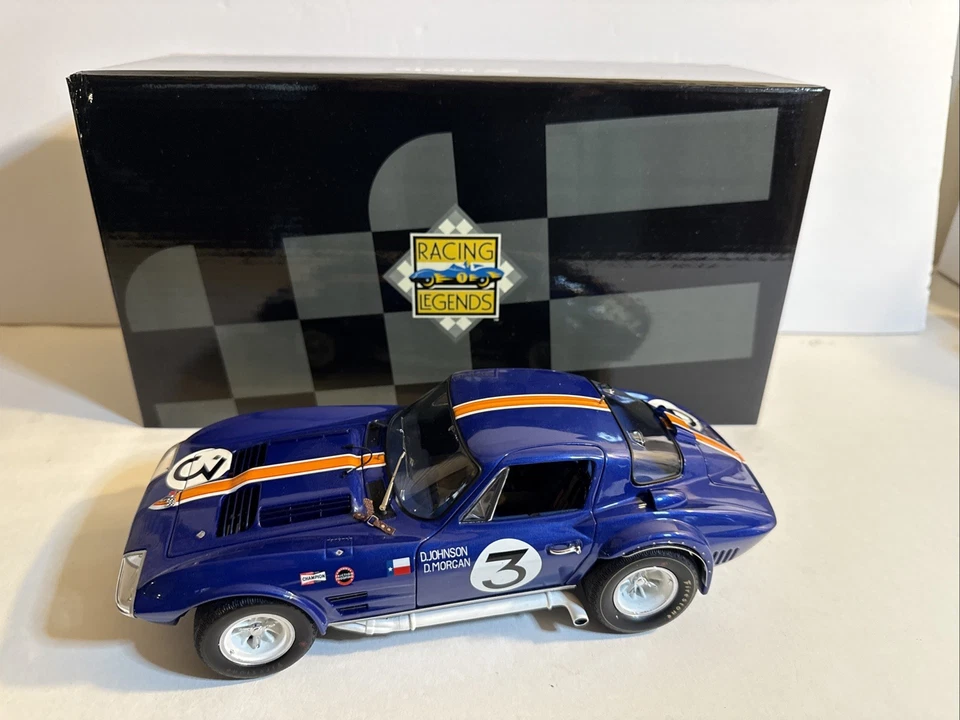 Exoto 1:18 Corvette Grand Sport – 1964 Sebring #3 – RLG18025 Johnson/Morgan Novo - Imagem 1 de 4