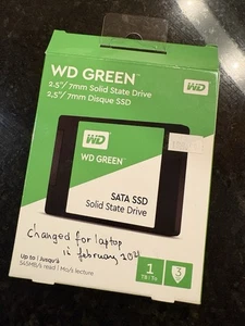 Western Digital 240GB Green SATA SSD 2.5 Inch/7mm Cased WDS240G3G0A-00BJG0 - Picture 1 of 3