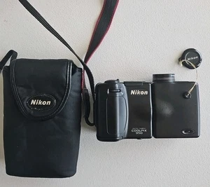 PLEASE READ Nikon COOLPIX E950 digital camera | Split Body Design Made in Japan - Picture 1 of 11