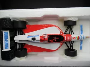 1996 ARIE LUYENDYK REYNARD COSWORTH 4 GIRI RECORD 1:18 INDY 500 REPLICA R18063 - Foto 1 di 15