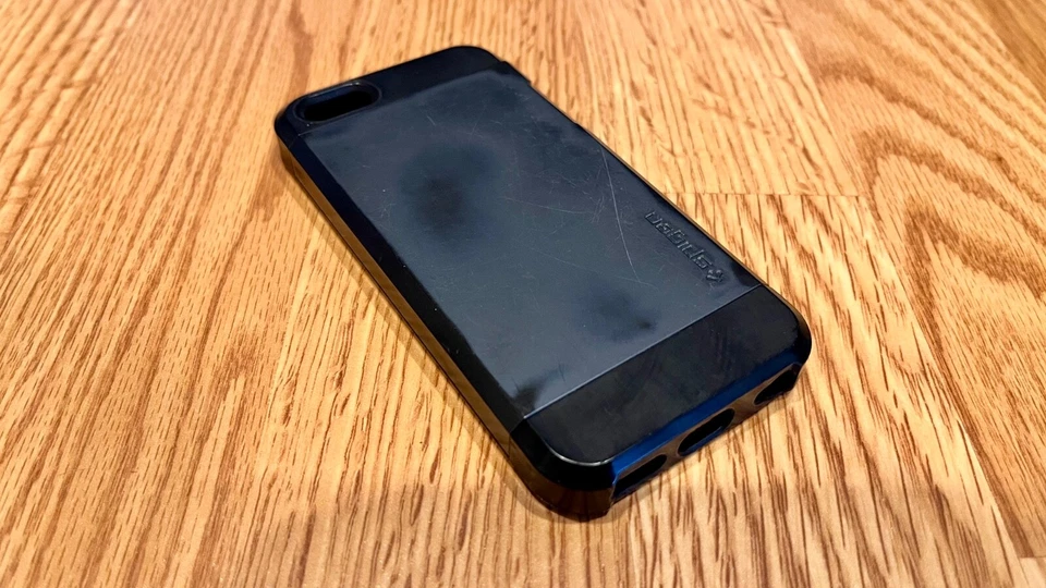 SPIGEN ToughArmor iPhone 5C Case ~ Black - Image 1 of 3