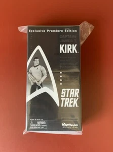 STAR TREK CAPTAIN JAMES T. KIRK Exclusive Premiere Edition (Art Asylum) CG - Picture 1 of 13