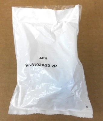AMPHENOL 97-3102A22-2P CIRCULAR CONNECTOR RECEPTACLE SIZE 22 3 POS (50+ AVAIL) - Image 1 of 4