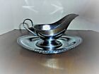 VINTAGE WILLIAM ROGERS SILVER PLATED GRAVY BOAT WITH PLATTER