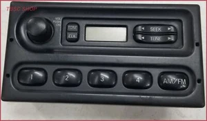 1999 to 2005 Ford E250 E150 E350 Van AM FM Radio F8RP-18K810-BA - Picture 1 of 7