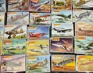 LARGE COLLECTION OF MATCHBOX AIRCRAFT BOXES. ENGLAND. 20TH CENTURY - Picture 1 of 1
