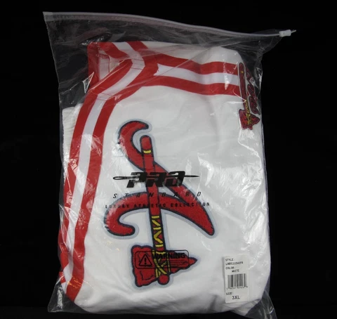 PRO STANDARD MEN'S SHORTS ATLANTA BRAVES 3XL LUXURY ATHLETIC NEW W/TAGS Cover