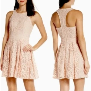 LuLus Daisy Date Rose Pink Racerback Sleeveless Lace Skater Dress size Medium - Picture 1 of 7
