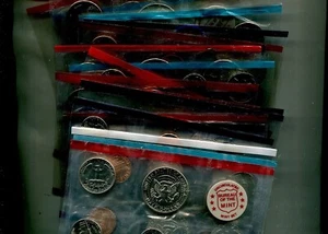 1972 - 2001 UNITED STATES MINT LOT OF 9 DIFFERENT NO ENVELOPES 6393S - Picture 1 of 1