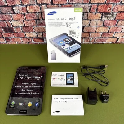 Samsung Galaxy Tab 2 GT-P3113 8GB, Wi-Fi, 7inw Box, Mnauls, Charger, bundle - Image 1 of 4