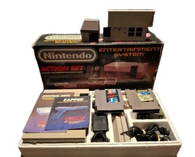 Juego de Acci&oacute;n Original Nintendo NES Gris CIB Completo con 2 Juegos y Accesorios Probados