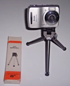 Mercury Tripod Extends to 8" - Picture 1 of 2