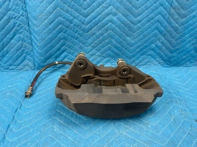 Оригинальный тормозной суппорт переднего пассажира Lexus RC350 RC300 RC200t GS IS 55K 2006-2024 - Изображение 1 из 4