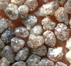 Museum Quality! Rare Natural Red Uncut Loose Diamonds - African Origin - 5 Pcs / - Picture 1 of 4