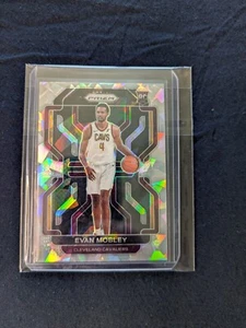 EVAN MOBLEY RC 2021-22 Panini Prizm #325 SILVER CRACKED ICE Prizm Rookie (RC) - Picture 1 of 2