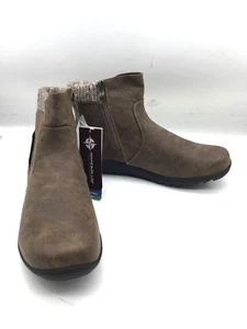 Wanderlust ( New With Tag ) Vegan Women's Boots Size 11 - Picture 1 of 8