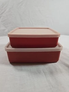 Vintage Tupperware Square Paprika Red 1458-7 & 670-32 Sandwich Snack Set W Lids - Picture 1 of 5