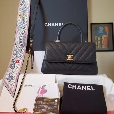 CHANEL Chevron Black caviar Small 9 inches Coco Handle Bag Gold HW - Image 1 of 4