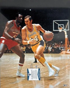 Jerry West Lakers Signed Auto 16x20 Beckett BAS T 13509 - Picture 1 of 1