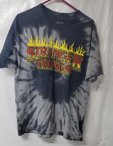 Stranger Things Flame Title Gray Tie Dye Shirt Size Large Retro 80s Graphic - Picture 1 of 6