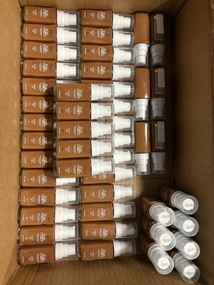 L'Oreal True Match W10 Base Cálida Profunda 46 Botellas Mega Lote -Leer Descripción Foto 1 de 4